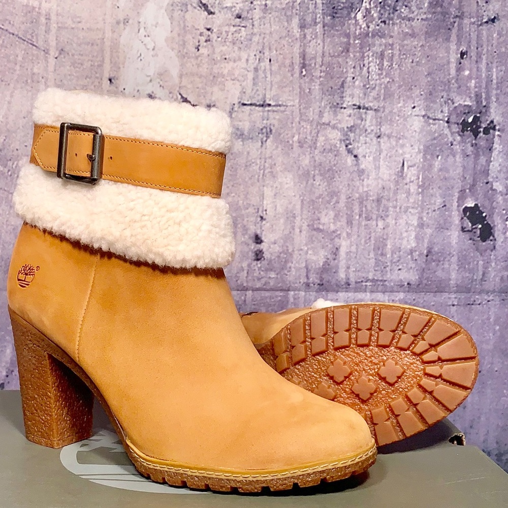 New Women's Timberland Glancy Teddy Fleece Boots - Picture 6 of 8